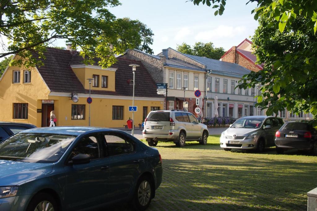 Haapsalu Old Town Apartment Exterior photo